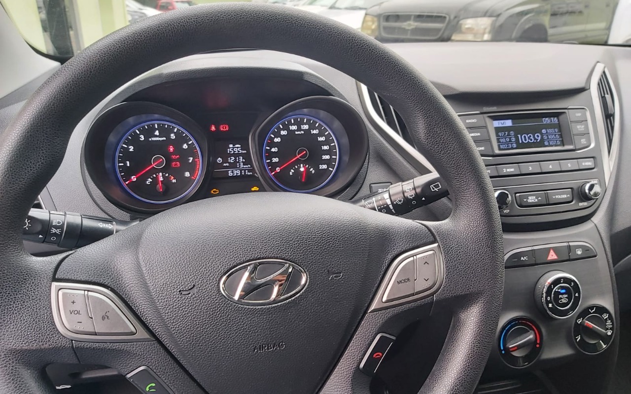 imagem-https://www.socarrao.com.br/sc-vehicle-images-prod/4441599/1792859989404-V2hhdHNBcHAgSW1hZ2UgMjAyNi0xMC0yMSBhdCAxOS4xOS41NiAoMjEpLmpwZWc.jpeg