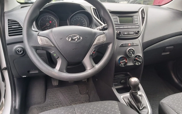 imagem-https://www.socarrao.com.br/sc-vehicle-images-prod/4441599/1792859989671-V2hhdHNBcHAgSW1hZ2UgMjAyNi0xMC0yMSBhdCAxOS4xOS41NiAoMTYpLmpwZWc.jpeg