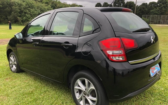 imagem-https://www.socarrao.com.br/sc-vehicle-images-prod/44416/1781529572923-tbItBJyPwcHfz9KwZNcBoI8y3vKOQgYP.jpg