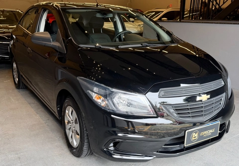 Chevrolet Onix 2019 Preto — foto 1 de 3