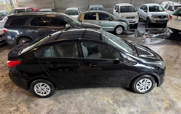 imagem-https://www.socarrao.com.br/sc-vehicle-images-prod/4441602/1792860110671-8604171_14_B_2c1b4608ab.jpeg
