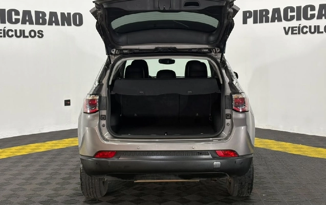 imagem-https://www.socarrao.com.br/sc-vehicle-images-prod/4441603/1792860409550-d8ecc2e6-573c-4ef0-9a2c-03e848c5b569-whatsappimage2026-10-24at1021051jpeg.jpg