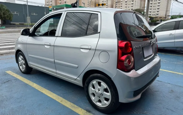 imagem-https://www.socarrao.com.br/sc-vehicle-images-prod/4441605/1792860288304-cd02bf03-196d-4a8c-bf6b-06505f62e6d4.webp