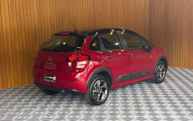 imagem-https://www.socarrao.com.br/sc-vehicle-images-prod/4441610/1792866729759-gb-9dd4c29.jpeg