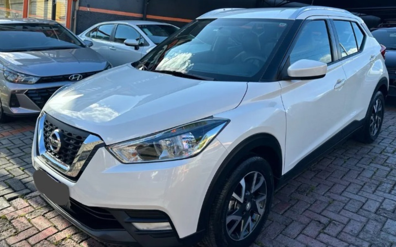 imagem-https://www.socarrao.com.br/sc-vehicle-images-prod/4441611/1792860516327-V2hhdHNBcHAgSW1hZ2UgMjAyNi0xMC0yMSBhdCAxMS4yNi4zNy5qcGVn.jpeg