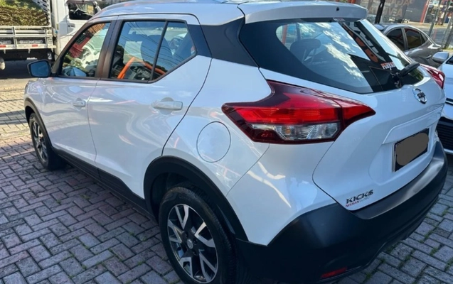 imagem-https://www.socarrao.com.br/sc-vehicle-images-prod/4441611/1792860516628-V2hhdHNBcHAgSW1hZ2UgMjAyNi0xMC0yMSBhdCAxMS4zMi41MC5qcGVn.jpeg