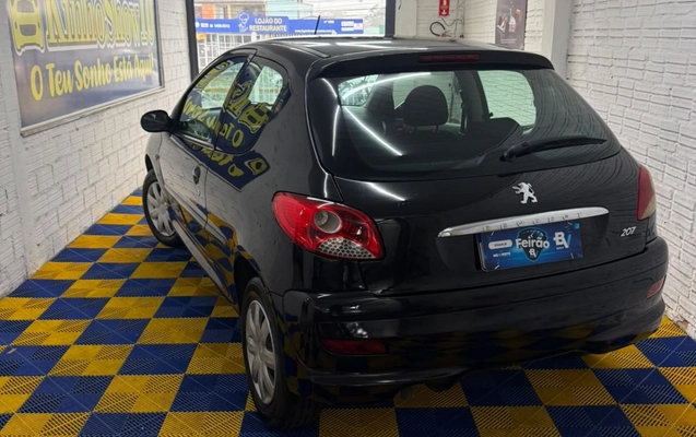 imagem-https://www.socarrao.com.br/sc-vehicle-images-prod/4441612/1792860546993-V2hhdHNBcHAgSW1hZ2UgMjAyNi0xMC0yNCBhdCAxMy40NC4zNi5qcGVn.jpeg