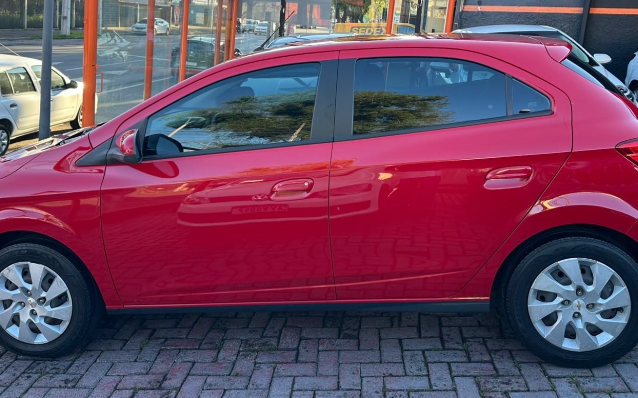 imagem-https://www.socarrao.com.br/sc-vehicle-images-prod/4441614/1792860707509-T25peCAxLmpwZWc.jpeg