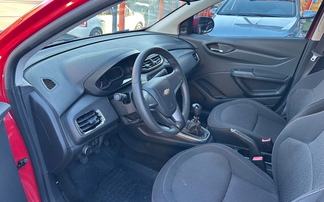 imagem-https://www.socarrao.com.br/sc-vehicle-images-prod/4441614/1792860707775-V2hhdHNBcHAgSW1hZ2UgMjAyNi0xMC0yMCBhdCAxMi4wMy4yNiAoMSkuanBlZw.jpeg