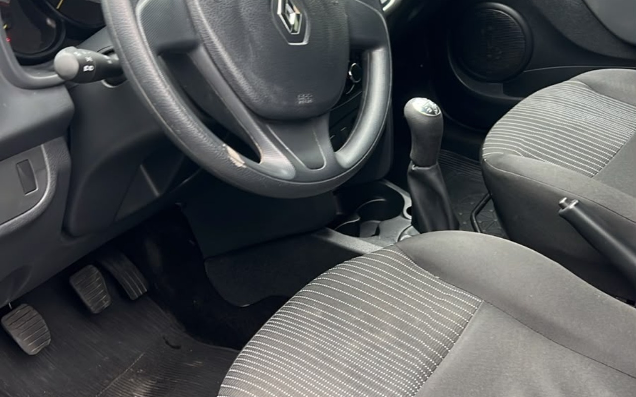 imagem-https://www.socarrao.com.br/sc-vehicle-images-prod/4441621/1792860950117-V2hhdHNBcHAgSW1hZ2UgMjAyNi0xMC0yMCBhdCAxMS41NC4xNSAoMykuanBlZw.jpeg