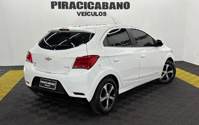 imagem-https://www.socarrao.com.br/sc-vehicle-images-prod/4441631/1792861284330-2b066bbb-de27-f352-c095-00504aff1e63-whatsappimage2026-10-24at1021351jpeg.jpg