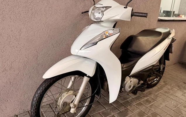 imagem-https://www.socarrao.com.br/sc-vehicle-images-prod/4441637/1792863705986-8604217_1_B_7a933da3fa.jpeg