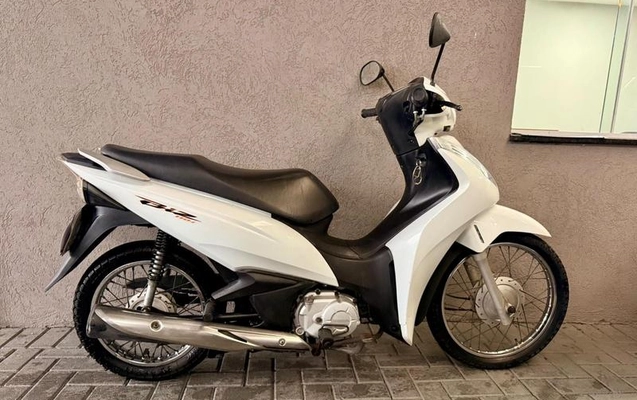 imagem-https://www.socarrao.com.br/sc-vehicle-images-prod/4441637/1792863705989-8604217_3_B_afd74e8379.jpeg