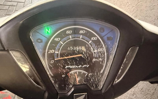 imagem-https://www.socarrao.com.br/sc-vehicle-images-prod/4441637/1792863705995-8604217_7_B_08ecd9398d.jpeg