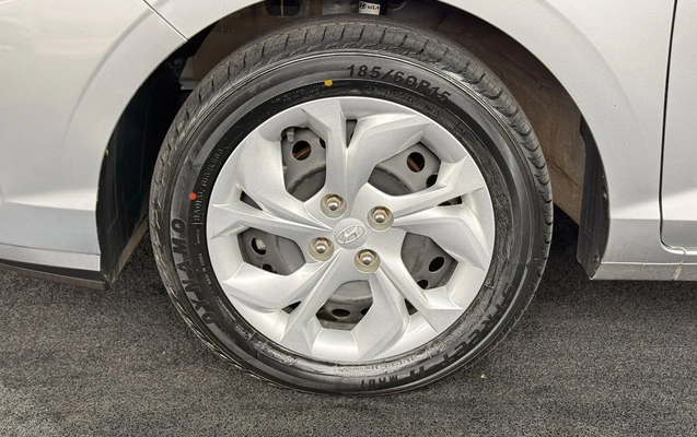 imagem-https://www.socarrao.com.br/sc-vehicle-images-prod/4441655/1792861916652-34061ef6c53b45efba6dd545e0a47bcd_1792012211307.jpg
