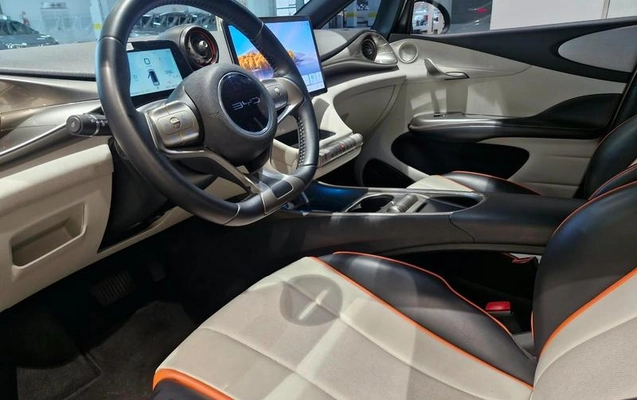 imagem-https://www.socarrao.com.br/sc-vehicle-images-prod/4441700/1792863705414-8604304_7_B_6fd98fb339.jpeg
