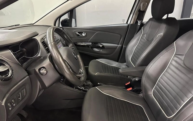 imagem-https://www.socarrao.com.br/sc-vehicle-images-prod/4441737/1792865795863-8588553_10_B_f5c6d4ab8a.jpeg