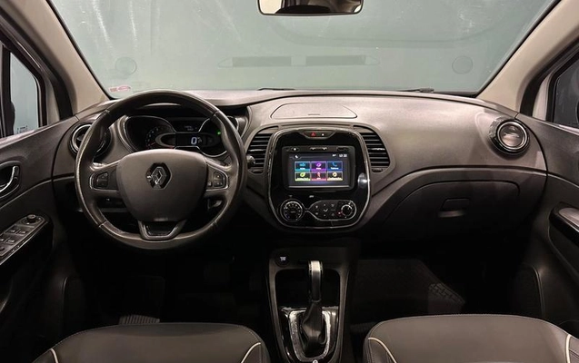 imagem-https://www.socarrao.com.br/sc-vehicle-images-prod/4441737/1792865795869-8588553_14_B_02f015f31f.jpeg