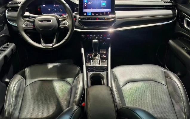 imagem-https://www.socarrao.com.br/sc-vehicle-images-prod/4441739/1792865267780-8604378_8_B_fafe5ba547.jpeg