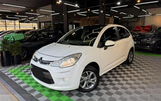 imagem-https://www.socarrao.com.br/sc-vehicle-images-prod/4441740/1792868326101-8604377_0_B_24f1f4da9c.jpeg