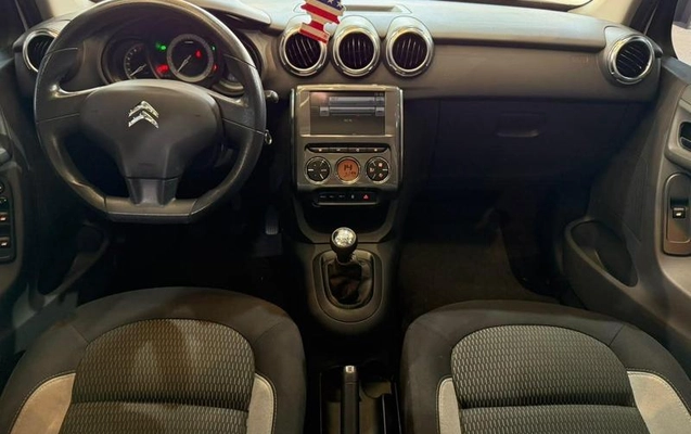 imagem-https://www.socarrao.com.br/sc-vehicle-images-prod/4441740/1792868326109-8604377_7_B_0d04b2c78a.jpeg
