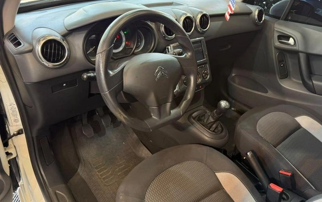imagem-https://www.socarrao.com.br/sc-vehicle-images-prod/4441740/1792868326113-8604377_0_B_14dc056233.jpeg