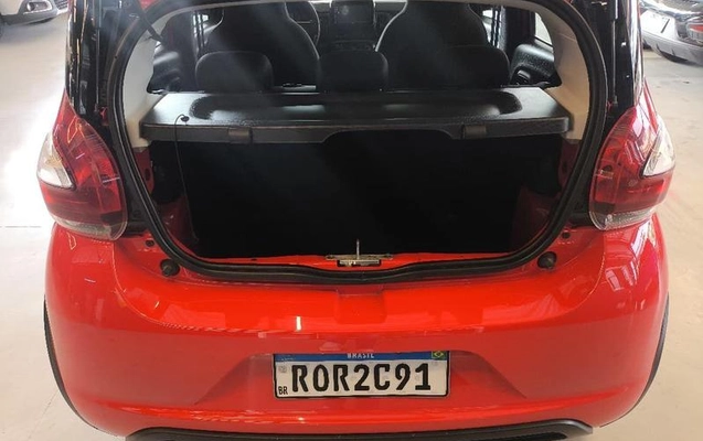 imagem-https://www.socarrao.com.br/sc-vehicle-images-prod/4441755/1792866669646-7465476_6_B_14de1ce289.jpeg
