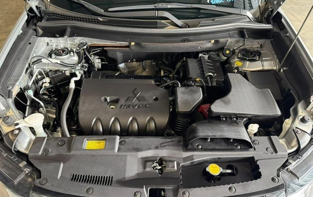 imagem-https://www.socarrao.com.br/sc-vehicle-images-prod/4441815/1792866769451-8301750_3_B_e86dcd8074.jpeg