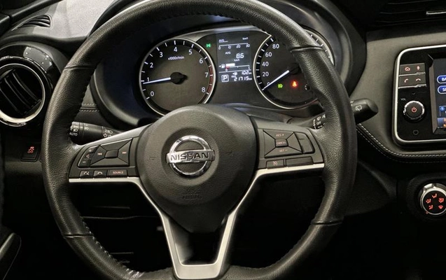 imagem-https://www.socarrao.com.br/sc-vehicle-images-prod/4441826/1792866854278-8590999_17_B_65201fd038.jpeg
