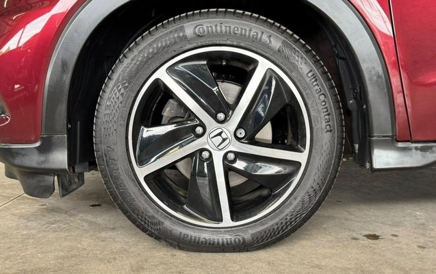 imagem-https://www.socarrao.com.br/sc-vehicle-images-prod/4441940/1792867085707-8512256_5_B_742e44ba65.jpeg