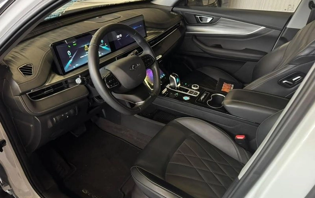 imagem-https://www.socarrao.com.br/sc-vehicle-images-prod/4441958/1792867100531-8522184_6_B_a8243ea88b.jpeg