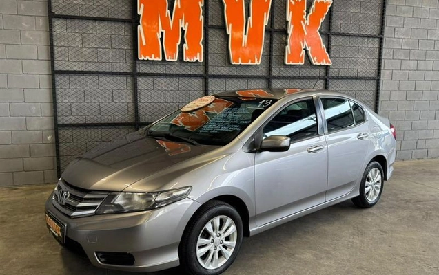 imagem-https://www.socarrao.com.br/sc-vehicle-images-prod/4441962/1792867103412-8602400_1_B_1be650b87b.jpeg