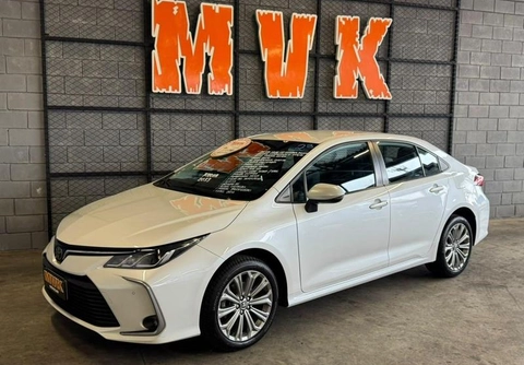 Toyota Corolla 2023 Branco — foto 1 de 3