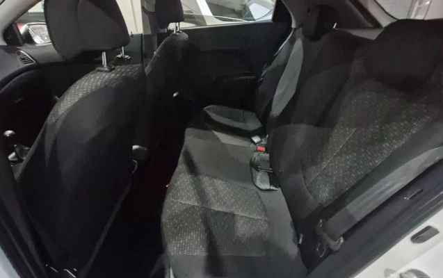 imagem-https://www.socarrao.com.br/sc-vehicle-images-prod/4442142/1792875864086-V2hhdHNBcHAgSW1hZ2UgMjAyNi0xMC0yNCBhdCAxNy41OS41NC5qcGVn.jpeg