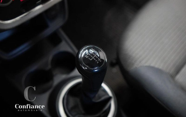 imagem-https://www.socarrao.com.br/sc-vehicle-images-prod/4442215/1792874468241-8568193_12_B_3c5610bc17.jpeg