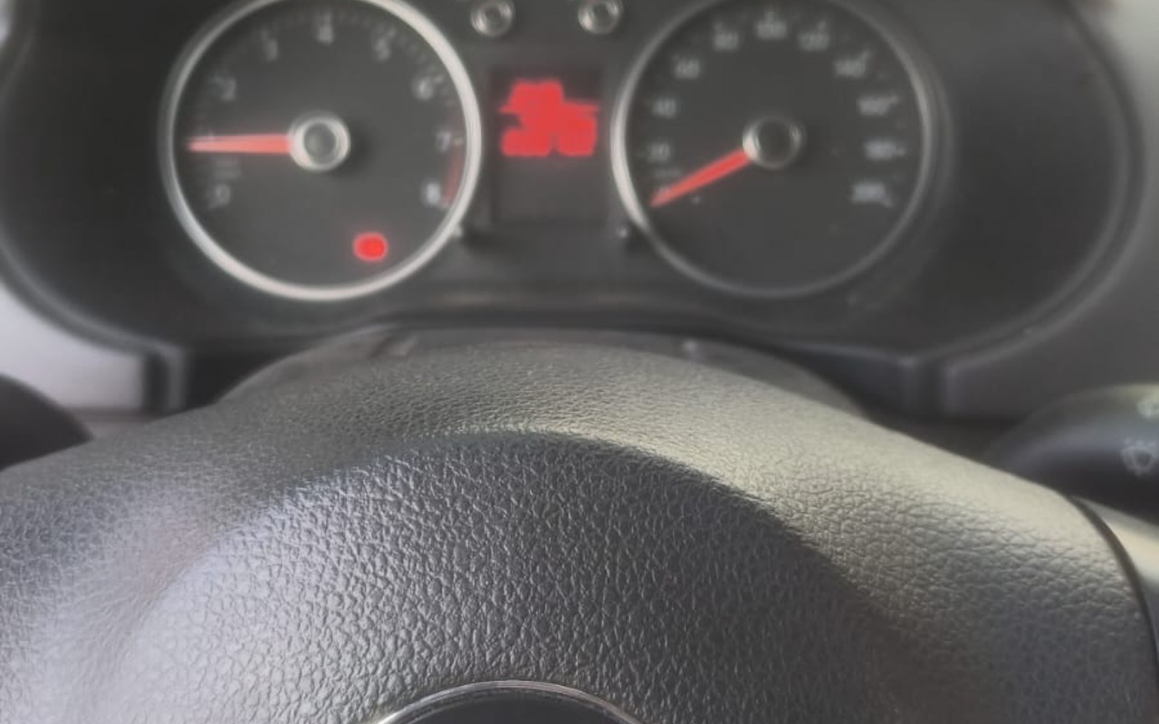 imagem-https://www.socarrao.com.br/sc-vehicle-images-prod/4442220/1792874994911-V2hhdHNBcHAgSW1hZ2UgMjAyNi0xMC0yMCBhdCAxNi4zNy4zNy5qcGVn.jpeg