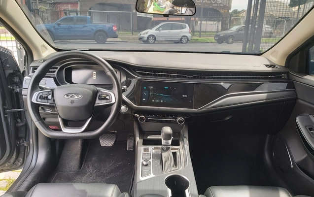 imagem-https://www.socarrao.com.br/sc-vehicle-images-prod/4442222/1792875086130-MjAyNjEwMTdfMTM1MDM2LmpwZw.jpg
