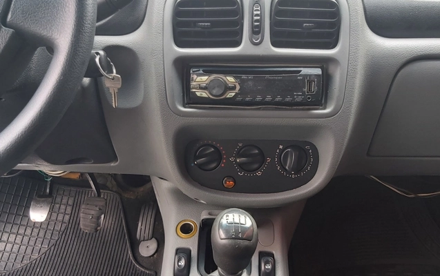 imagem-https://www.socarrao.com.br/sc-vehicle-images-prod/4442229/1792875624054-MjAyNjA5MjNfMTEzOTE3LmpwZw.jpg