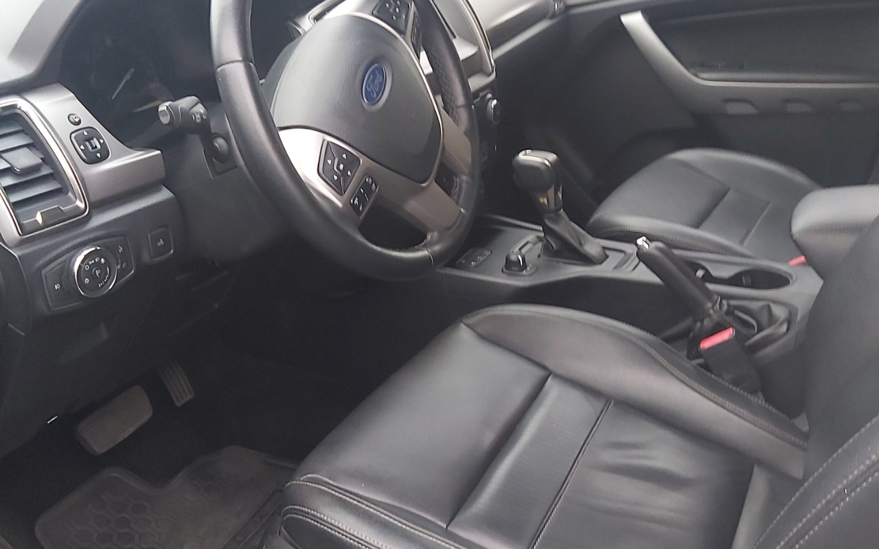 imagem-https://www.socarrao.com.br/sc-vehicle-images-prod/4442234/1792876111512-MjAyNjA5MjRfMTc0NTE4LmpwZw.jpg