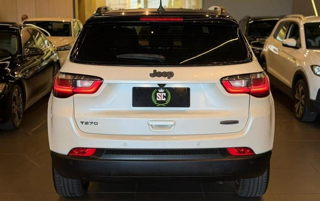 imagem-https://www.socarrao.com.br/sc-vehicle-images-prod/4442249/1792876878414-8530139_3_B_195bd4ff8c.jpeg