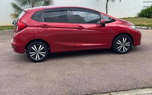 imagem-https://www.socarrao.com.br/sc-vehicle-images-prod/4442255/1792882786417-8604581_16_B_b2b6b8025a.jpeg