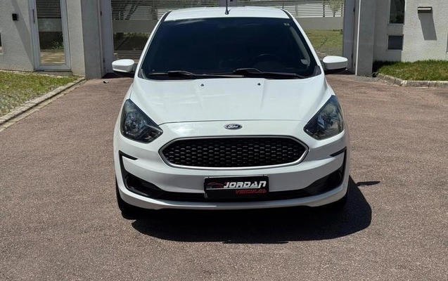 imagem-https://www.socarrao.com.br/sc-vehicle-images-prod/4442263/1792882807700-8604590_17_B_00e9e09220.jpeg