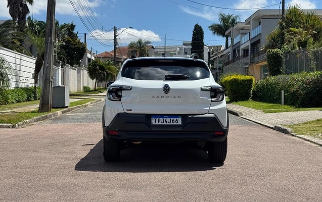 imagem-https://www.socarrao.com.br/sc-vehicle-images-prod/4442268/1792882814380-8604592_17_B_247abe6477.jpeg