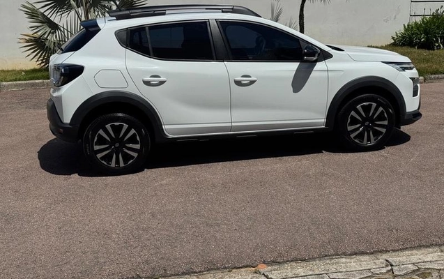 imagem-https://www.socarrao.com.br/sc-vehicle-images-prod/4442268/1792882814382-8604592_13_B_f0c114a35d.jpeg