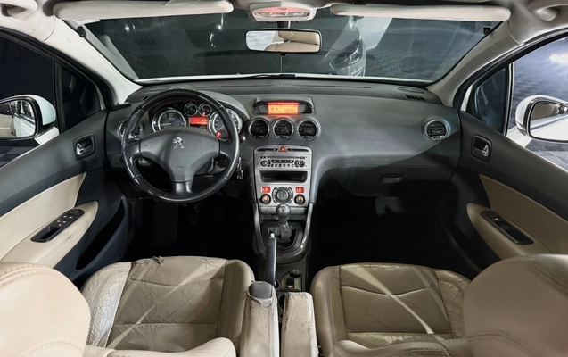 imagem-https://www.socarrao.com.br/sc-vehicle-images-prod/4442322/1792884433189-8_052355.jpg