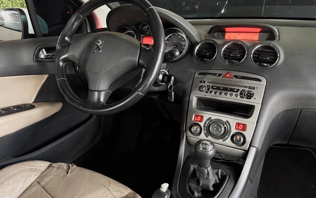 imagem-https://www.socarrao.com.br/sc-vehicle-images-prod/4442322/1792884433191-9_052355.jpg