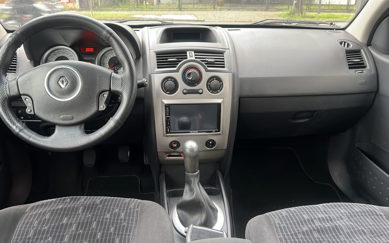 imagem-https://www.socarrao.com.br/sc-vehicle-images-prod/4442386/1792896786135-SU1HLTIwMjYxMDIyLVdBMDExMi5qcGc.jpg
