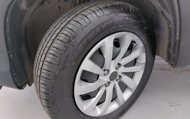 imagem-https://www.socarrao.com.br/sc-vehicle-images-prod/4442399/1792899242114-1_052738.jpg