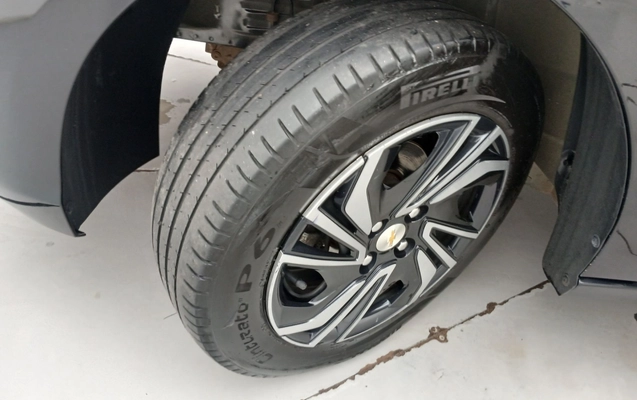 imagem-https://www.socarrao.com.br/sc-vehicle-images-prod/4442426/1792899292359-2_020108.jpg