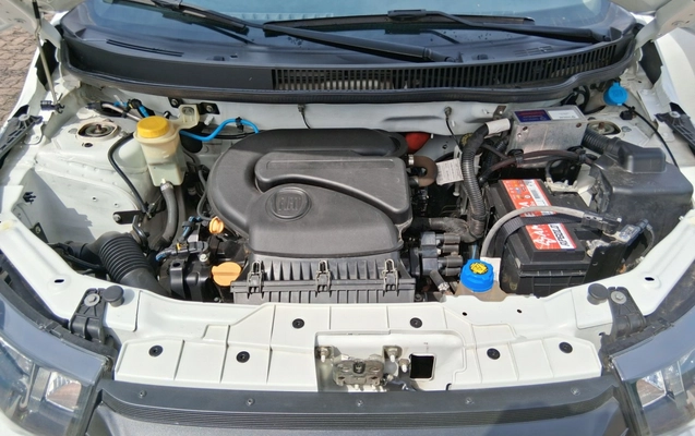 imagem-https://www.socarrao.com.br/sc-vehicle-images-prod/4442519/1792900137260-1_112825.jpg